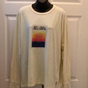 🏄 Billabong Fun Long Sleeve Tee Shirt Unisex 
Size Large Closet Must 🏄